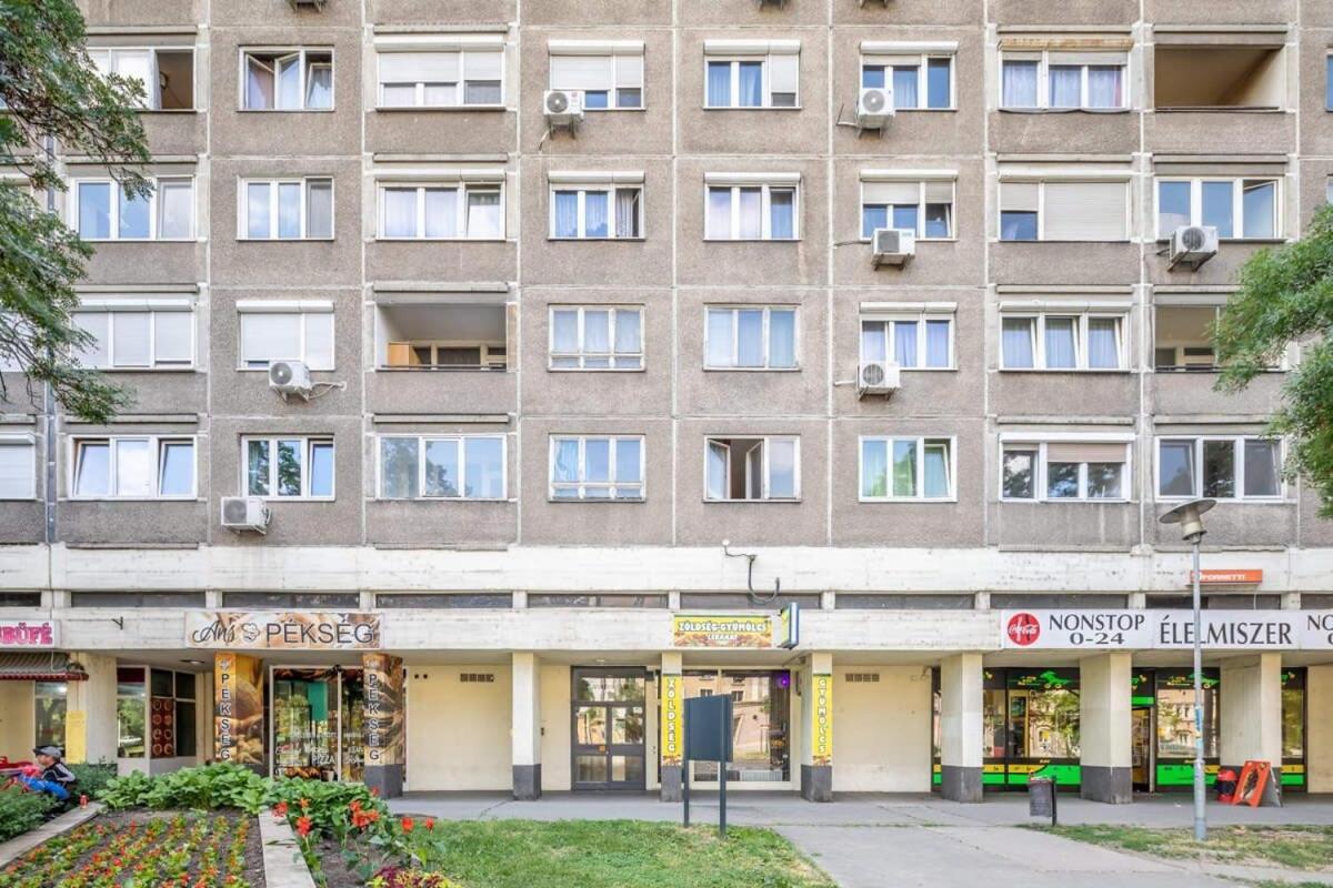 Cozy Quiet Apartment With A Balcony Budapest Ngoại thất bức ảnh